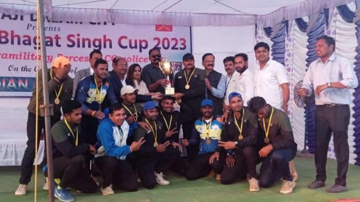 Cricket Tournament: Rajnandgaon Police became the winner by defeating BSF, Shaheed Bhagat Singh tournament ends