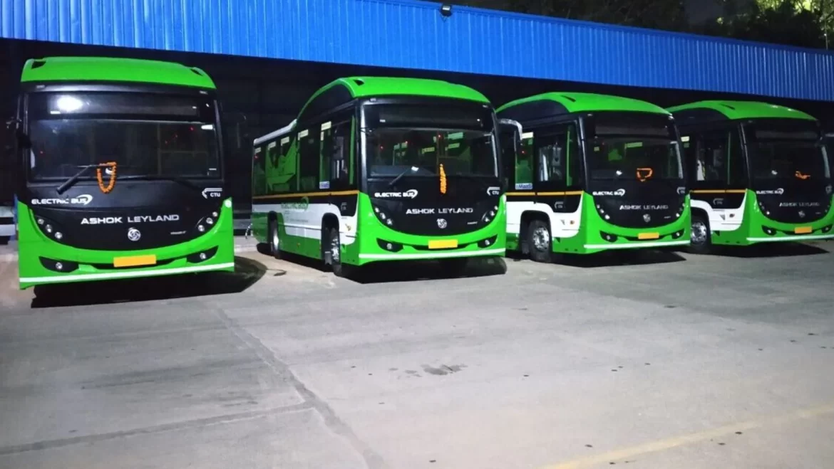 Electronic buses will run in Raipur: नगर निगम चलाएगा 60 इलेक्ट्रॉनिक बसें, जानिए कब से मिलेगी सुविधा..