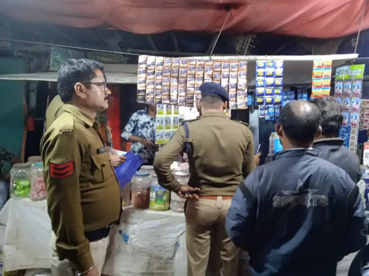 Big police action: It was expensive to blow cigarette rings in public places… Big police action… Those who sell tobacco and cigarettes near the school also fell