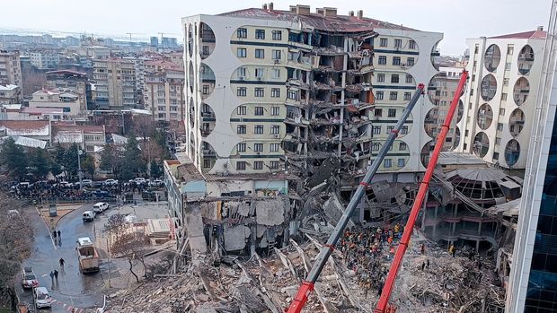 Devastating earthquake: Death toll nears 9,655 in Turkey-Syria earthquake, rescue operations underway