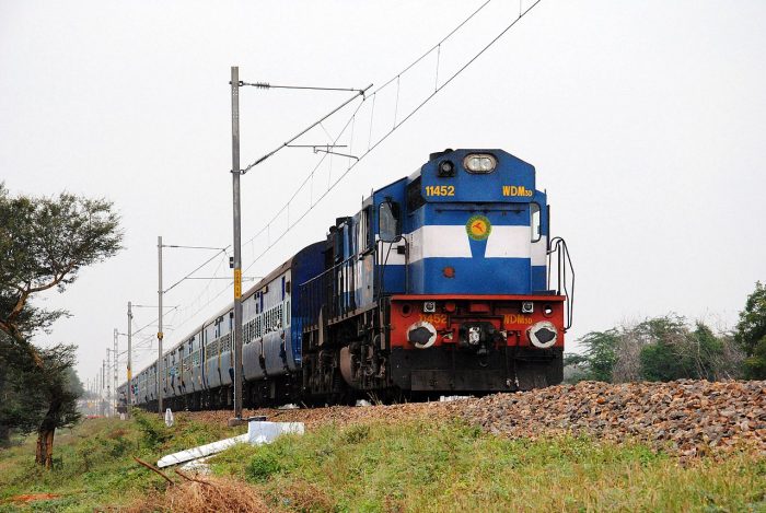 Indian Railways: These trains including Sarnath, Amarkantak will not stop at Bilaspur station, will leave from Uslapur