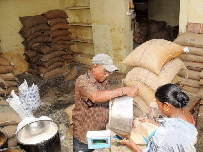 Ration Card Update: Free ration takers got a shock, a new problem surfaced, it is necessary for all card holders
