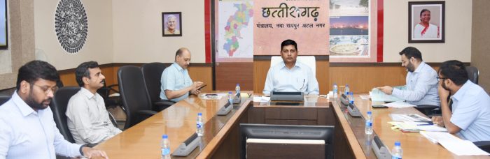 CS Amitabh Jain: Review of works of Agriculture and General Administration Department.. Mandi Board's land will be developed from commercial point of view