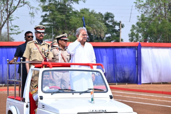 CM Bhupesh Baghel: CM Baghel arrived at the 12th convocation, said- perform your duties honestly…