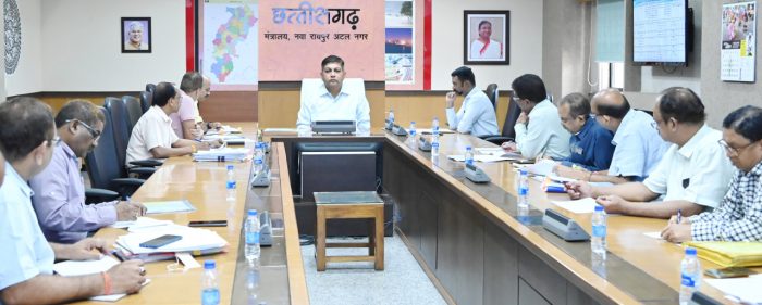 Jal-Jeevan Mission: Chief Secretary reviewed water allocation for group tap-water schemes of Jal-Jeevan Mission