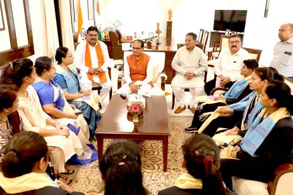 Special Olympic 2023: Divyang players going to Special Olympics to Chief Minister Shivraj Chauhan met Chief Minister Shivraj Chauhan