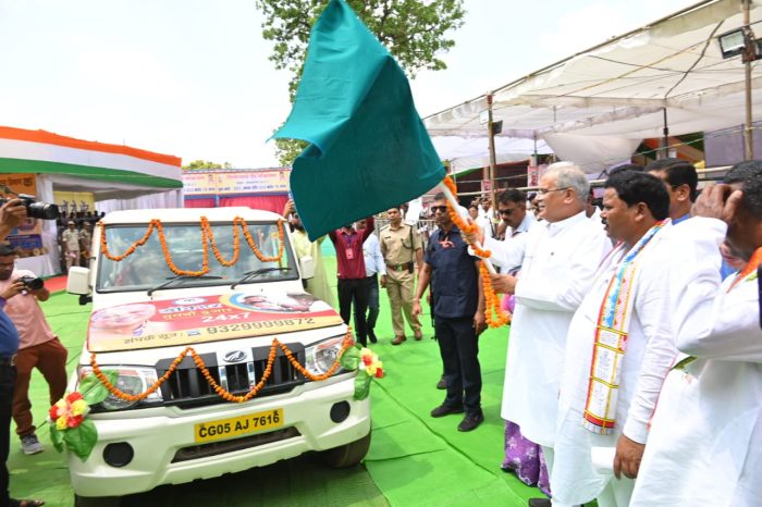 Keshkal Development Block: The Chief Minister inaugurated the 'Doctor Tumcho Duar' program for the inaccessible villages by showing the green flag.