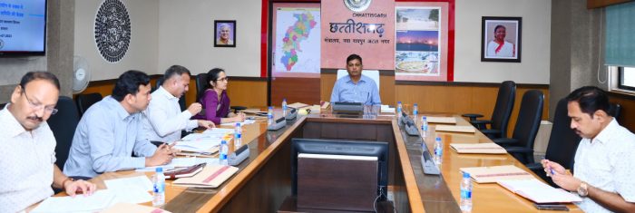 Meeting Concluded: The meeting of the State Level Committee of Health and Family Welfare concluded at Mantralaya Mahanadi Bhawan under the chairmanship of Chief Secretary Amitabh Jain.