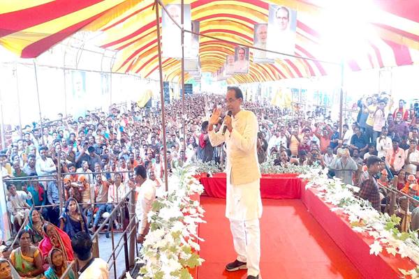 Vikas Parv 23: Chief Minister Shri Chouhan participated in the Vikas Parv in Seoni… laid the foundation stone/inaugurated works worth 287 crore 48 lakhs