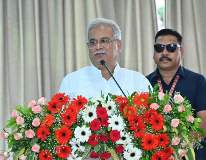 Relief Fund: Chief Minister Bhupesh Baghel announced assistance of Rs 11 crore from the people of Chhattisgarh for the disaster victims of Himachal