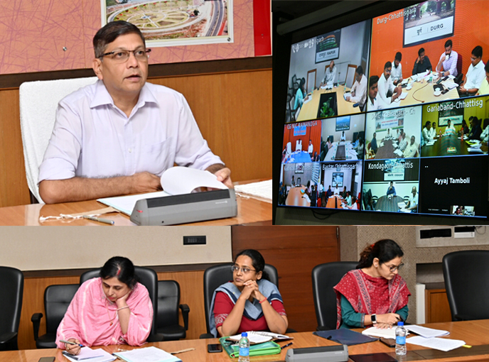 CG News: The Chief Secretary took a meeting of the Commissioner and Collector through video conference, said – Collectors should conduct surprise inspections to prevent animals from coming on the roads