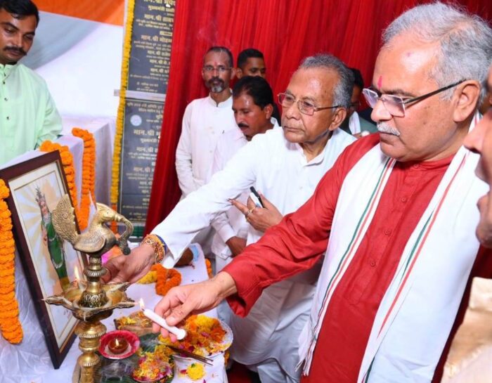 CM Baghel: On the occasion of his birthday, the Chief Minister gifted development works worth 55 crore 33 lakhs to the potters.