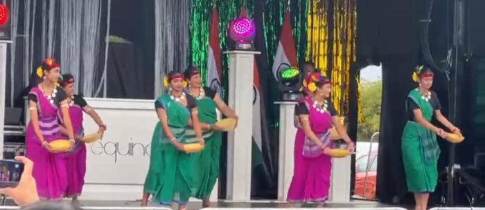 Indian Independence Festival: Chhattisgarhis dance to the tune of 'Hi.. Dara Lor Gehe Re' in London