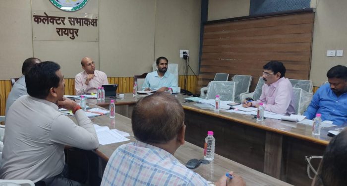 Collector Meeting: The Collector took a meeting of the District Water and Sanitation Mission… asked to achieve the target of 1 lakh 50 thousand tap connections within two months