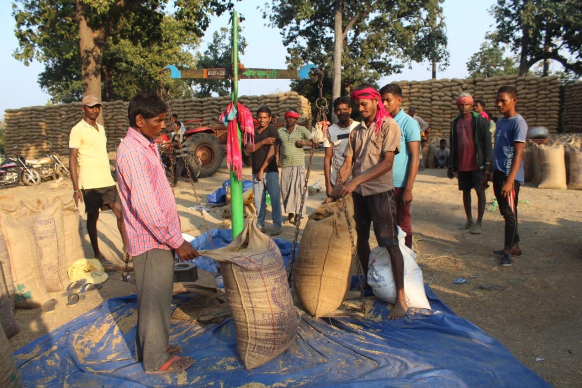RGKNY : राजीव गांधी किसान न्याय योजना से खुशहाल हुए जिले के किसान