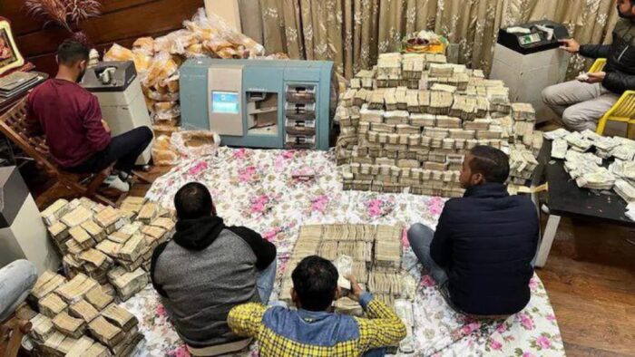 Big Raid Breaking: Surprising news…! Raids at more than 55 places… Rs 94 crore cash, diamonds worth Rs 8 crore, 30 luxury watches seized… see