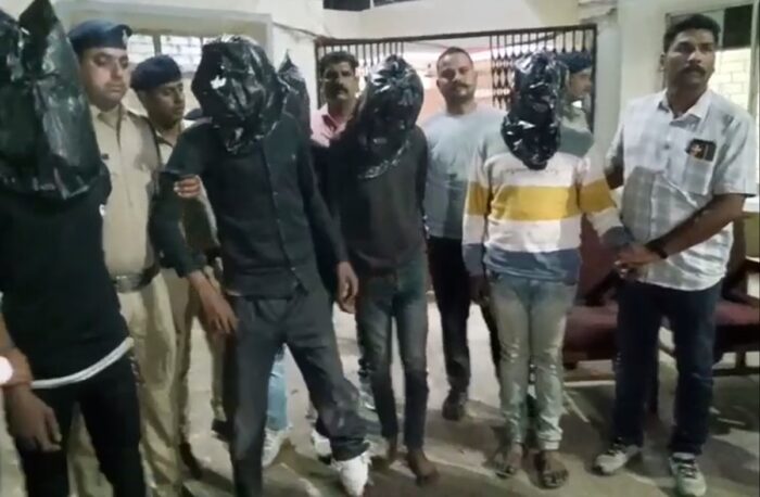 Thief's Arrested: The miscreants entered the closed pharma company to commit theft, lured the guard with Rs 1 lakh, if he did not agree then took him hostage and beat him, 5 accused arrested