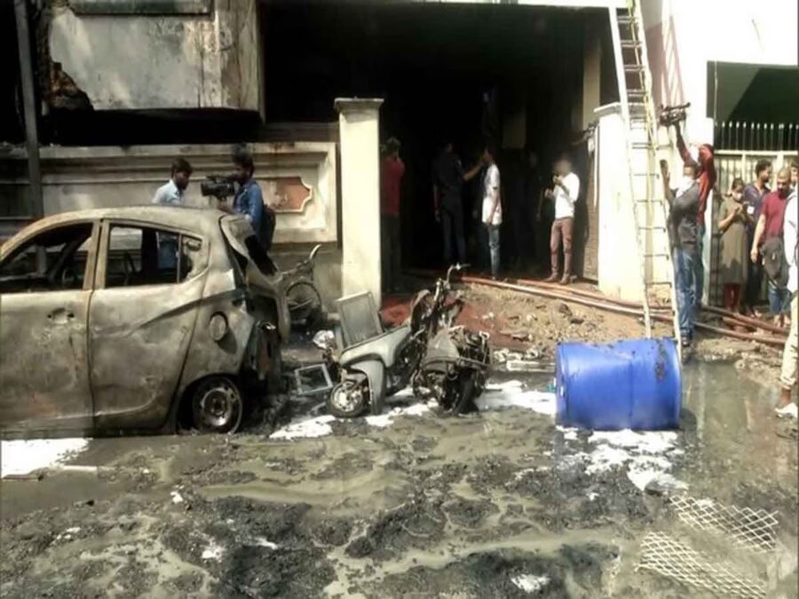 Chemical Fire Breaking: Sad news from the capital…! Major accident during car repairing..6 people died due to fire in chemical...see VIDEO