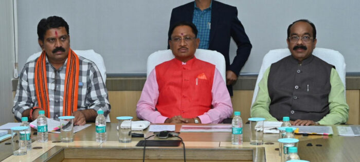 Review Meeting: Chief Minister Shri Vishnu Dev Sai gave strict instructions on law and order