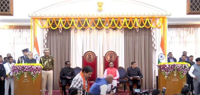 CM Cabinet Oath: 9 'gems' of Sai Cabinet are taking oath...watch LIVE