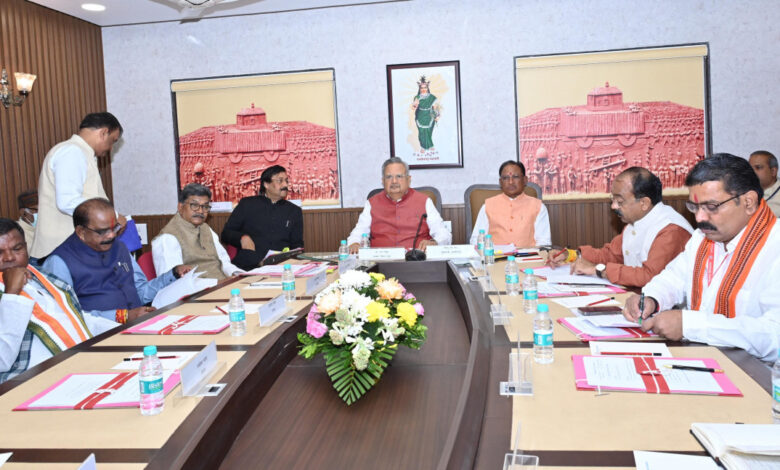 CG Vidhansabha: A meeting of the Business Advisory Committee was held in the committee room of the Assembly here today under the chairmanship of Assembly Speaker Dr. Raman Singh.
