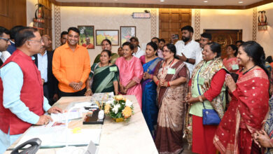 CM Vishnu: Women's groups will be responsible for the nutrition of infants...Women of self-help groups will now again operate ready-to-eat shops.