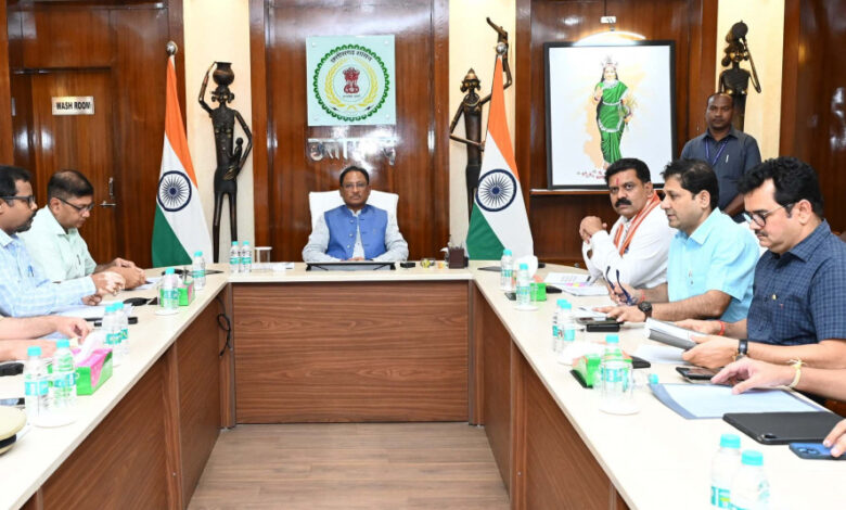 CM Vishnu Deo Sai: Law and order should not deteriorate at any cost, Chief Minister showed strict attitude during the review of Home Department