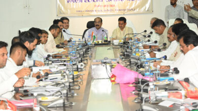 Review Meeting: Union Minister of State Tokhan Sahu and Deputy Chief Minister Arun Sao reviewed the schemes