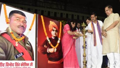 Union Minister Tokhan Sahu: Darkness of life is overcome by education, 7 thousand students honor in memory of martyr Vinod Singh Kaushik