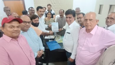 CG Chamber of Commerce and Industries: Chamber delegation met Honorable Deputy Chief Minister Arun Sao ji, Chamber submitted memorandum to develop traditional markets of the state into smart markets