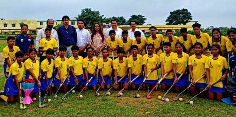 Bastar Olympics: Sports Director reviewed the preparations for Bastar Olympics, gave instructions to all the sports officials of the division