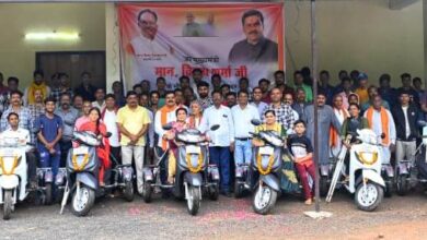 World Indigenous Day: Deputy Chief Minister and Home Minister Vijay Sharma, who reached Kawardha on a one-day visit, distributed petrol-driven scooties to 25 disabled people