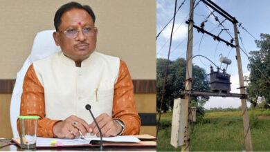 Kunkuri Development Block: A new transformer was installed in village Harradand, villagers thanked the Chief Minister