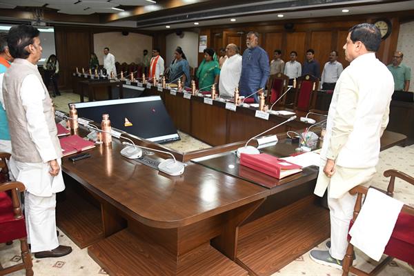 MP CM Cabinet Decisions's : Chief Minister Dr. Yadav dedicated the cabinet meeting to the tricolor