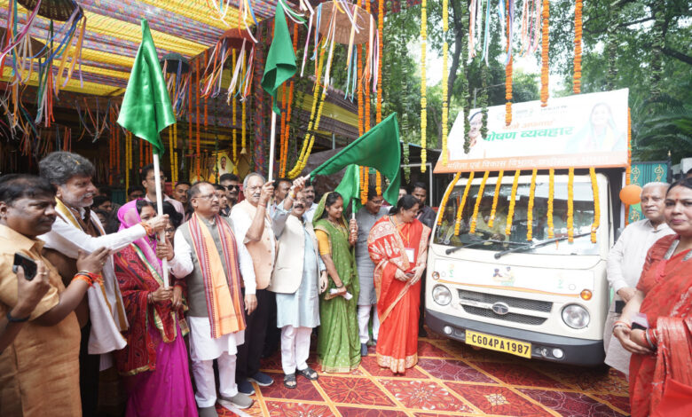 CG News: Chief Minister Vishnu Dev Sai flagged off the nutrition chariot on the occasion of Pora today