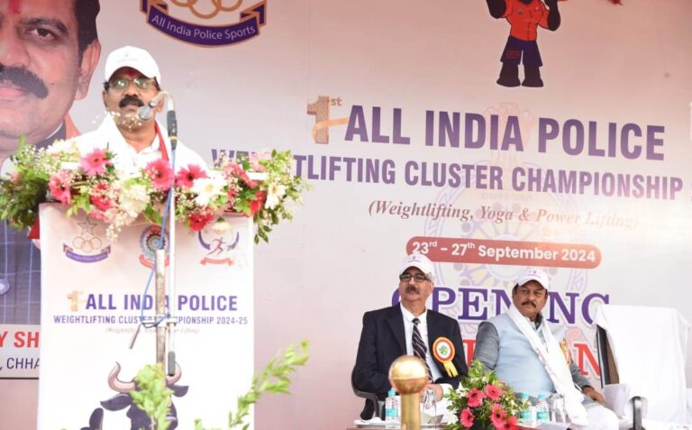 All India Weightlifting Cluster 2024-25: Home Minister Vijay Sharma inaugurated the All India Weightlifting Cluster 2024-25, 1141 participating players from 33 states participated in the competition