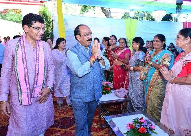 Teej Milan: Deputy Chief Minister Arun Saw attended the Teej Milan program at the residence of Revenue Minister Tankaram Verma…