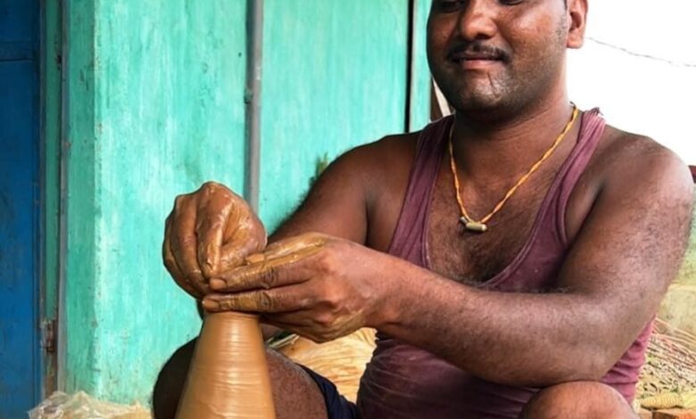 PM AWAS: Pradhan Mantri Awas Yojana provided financial stability to potter Amirchand and helped him preserve his art, tradition and culture