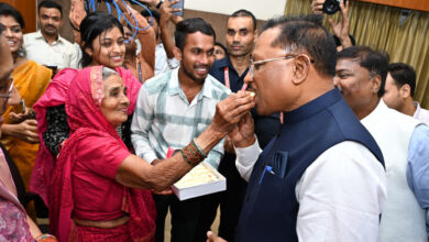 Courtesy Meet: With the declaration of the result of the police recruitment exam, the happiness of the selected candidates on Diwali doubled, the selected candidates met Chief Minister Vishnu Dev Sai and expressed their gratitude