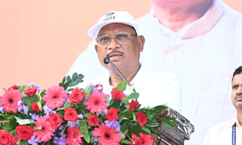 Run For Unity: Chief Minister Vishnu Dev Sai ran a unity run with the people of the capital for the unity and integrity of the nation... flagged off the unity run