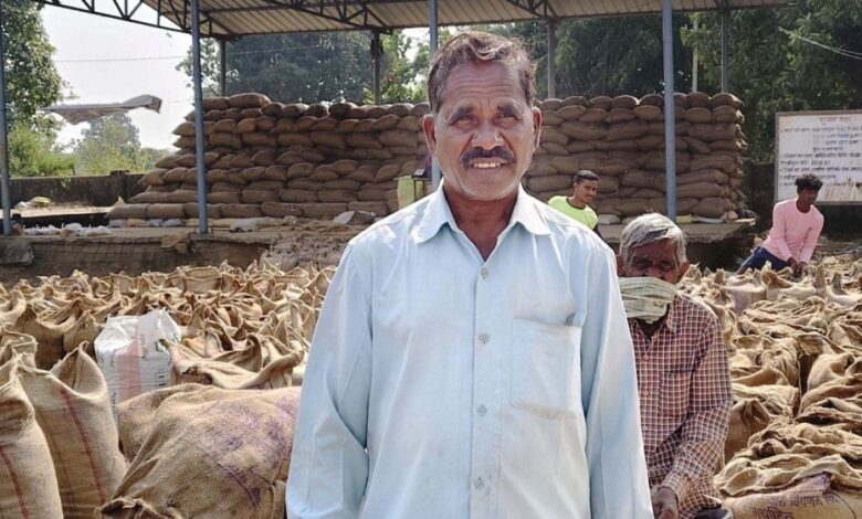 Narayanpur News: Farmers are getting the fruits of their hard work, the government's arrangements are being successful, farmer Vishwanath will repay his loan by selling paddy