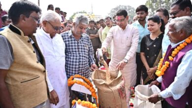 Sankara Procurement Center: Revenue Minister Tank Ram Verma inaugurated the paddy procurement at Sankara Procurement Center, instructed to make tight arrangements for the convenience of farmers in selling paddy