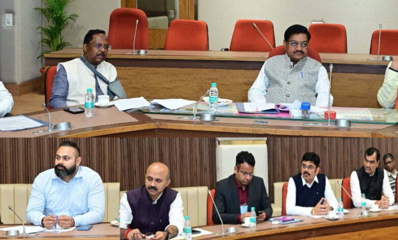 Cabinet Sub-Committee: Meeting of the Cabinet Sub-Committee chaired by the Food Minister, instructions to speed up the lifting of paddy along with paddy procurement