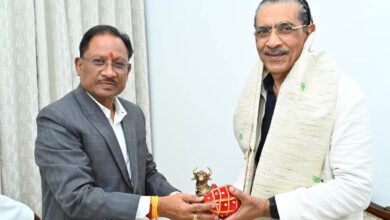 Courtesy Meet: Well-known film producer and director Prakash Jha had a courtesy meeting with Chief Minister Vishnu Dev Sai.