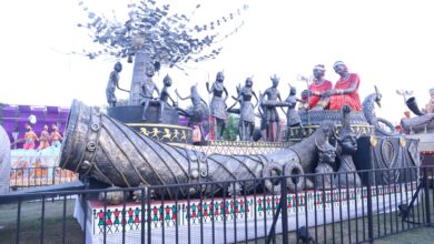 Bharat Parv 2025 at Red Fort: Chhattisgarh's tableau became the center of attraction, glimpse of Ramnami community, tribal art, dance and craft was seen in the tableau