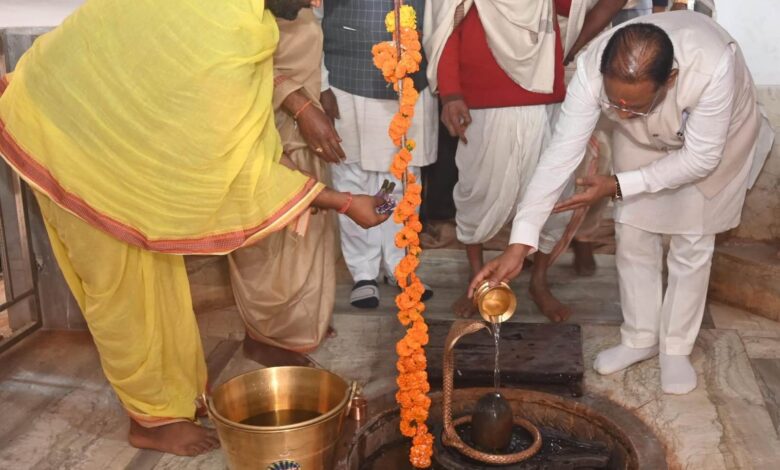 Prana Pratishtha Ceremony: Chief Minister attended the Prana Pratishtha ceremony of the idol of Gurumata Purnima ji at Srikot Ashram