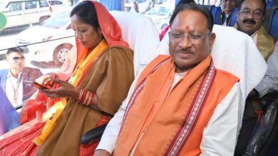 Prayagraj Mahakumbh: Uttar Pradesh Chief Minister Yogi Adityanath expressed gratitude to Chief Minister Vishnu Dev Sai for coming to Mahakumbh