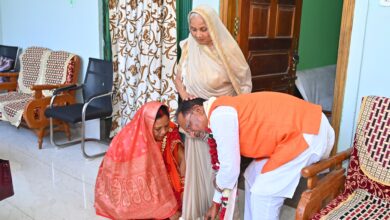 61st Birthday: Chief Minister Vishnudev Sai took blessings from his mother on his 61st birthday, villagers reached his native village to give blessings