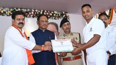 Sub Inspector Cadre: Chief Minister Vishnudev Sai provided appointment letters to the candidates selected in the Sub Inspector cadre