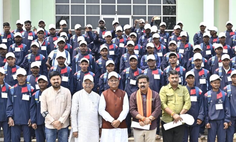 Niyadha Nellanar Yojana: The loud voice of the youth of Bijapur echoed in the Chhattisgarh Legislative Assembly premises – 'The intention is to move forward on the path of freedom from Naxalism and development', Chief Minister Vishnu Dev Sai said – 'Your resolve is our resolve, together we will make Chhattisgarh Naxal-free'